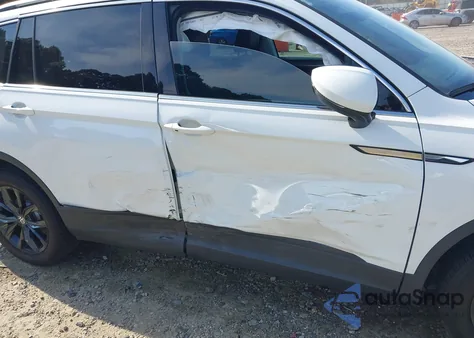 2024 Volkswagen Tiguan 2.0T Se/2.0T Wolfsburg Edition из США, поврежденный, VIN 3VV2B7AX4RM042612